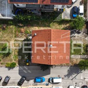 ZEMLJIŠTE S KUĆOM, 709 m2, smješteno u M1 zoni – mješovita, pretežito stambena n