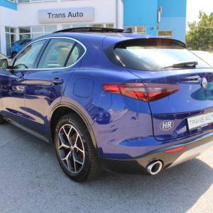 Alfa Romeo Stelvio 2.2 Ti AUTOMATIK *NAVIGACIJA, KAMERA, PANORAMA*
