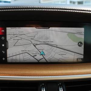 Alfa Romeo Stelvio 2.2 Ti AUTOMATIK *NAVIGACIJA, KAMERA, PANORAMA*