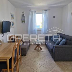 Atraktivan apartman 38,63 m2 u Lumbardi, otok Korčula