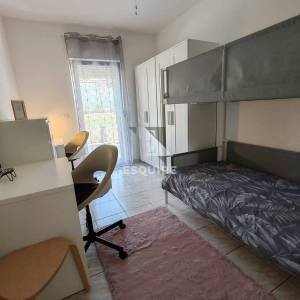 BIBINJE - PRILIKA Trosoban stan s 4 parkirna mjesta, mogućnost podjele u dva stana - 149m2