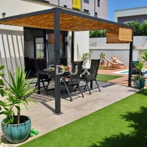 Biograd, Sv. Filip i Jakov, kuća, 110 m², vrt, bazen
