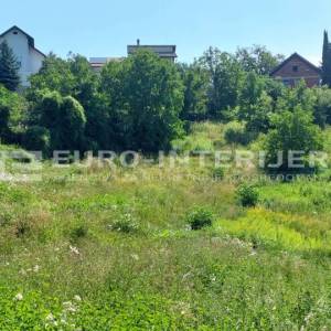 Bizek, ulica Poreščina - građevinsko zemljište 1.164 m²