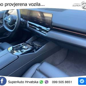 BMW 530e Touring xDrive Steptronic 299 KS, LED+ACC+4xGR SJED+360+PDC