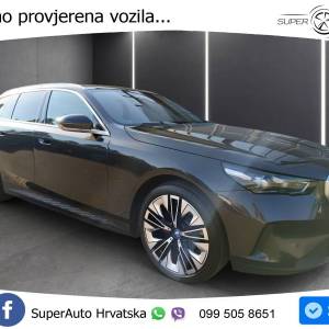 BMW 530e Touring xDrive Steptronic 299 KS, LED+ACC+4xGR SJED+360+PDC