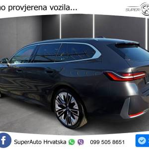 BMW 530e Touring xDrive Steptronic 299 KS, LED+ACC+4xGR SJED+360+PDC