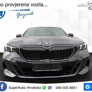 BMW 530e xDrive Steptronic M Sport 299 KS, B&O+ACC+4xGR SJED+360+PDC