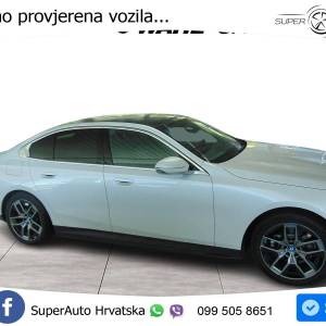 BMW 530e xDrive Steptronic 299 KS, LED+ACC+4xGR SJED+360+PDC