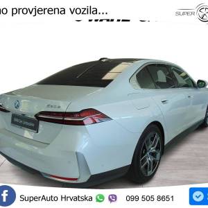 BMW 530e xDrive Steptronic 299 KS, LED+ACC+4xGR SJED+360+PDC