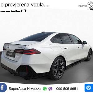 BMW 550e xDrive Steptronic M Sport 489 KS, LED+TEM+GR SJED+360+PDC