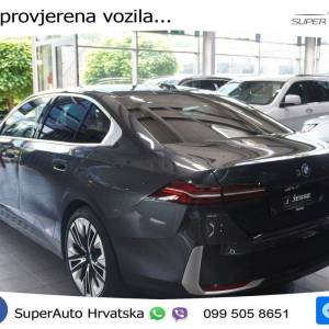 BMW 550e xDrive Steptronic 489 KS, LED+ACC+4xGR SJED+360+PDC