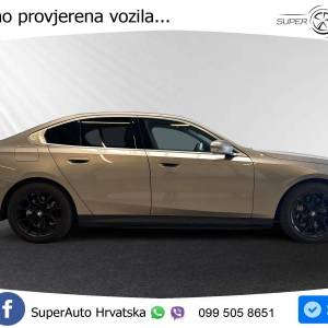 BMW 550e xDrive Steptronic 489 KS, LED+ACC+4xGR SJED+KAM+PDC