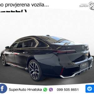 BMW 750e xDrive Steptronic M Sport 489 KS, LED+TEM+4xGR SJED+360+PDC
