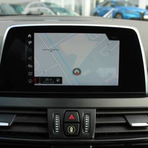 BMW serija 2 220d xDrive AUTOMATIK *7 SJEDALA, LED, NAVIGACIJA, KAMERA*