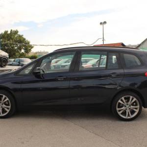 BMW serija 2 220d xDrive AUTOMATIK *7 SJEDALA, LED, NAVIGACIJA, KAMERA*