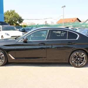 BMW serija 5 540d xDrive AUTOMATIK Luxary *LED, NAVIGACIJA, KAMERA*