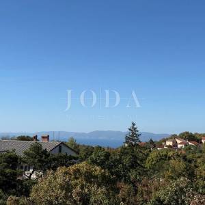 Čavle - dvojna kuća s tri stambene jedinice