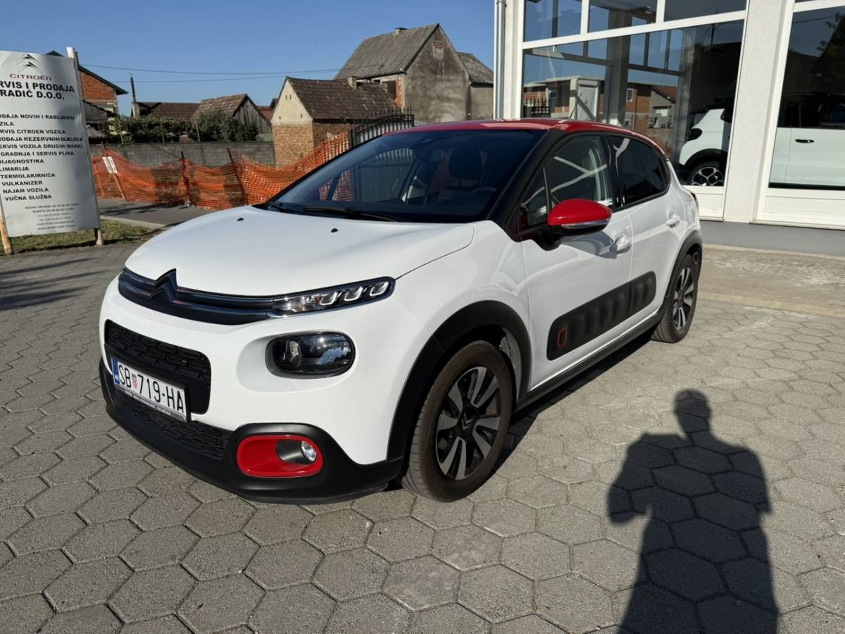 Citroën C3 SHINE PureTech 82 - BOGATA OPREMA - UREDAN - VELIKI SERVIS