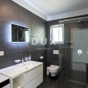Crikvenica, Hrusta, stan 62 m², privatni bazen, pogled