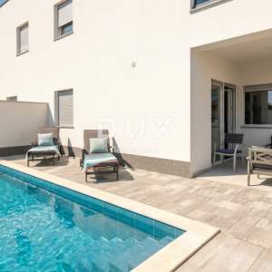 Crikvenica, Hrusta, stan 62 m², privatni bazen, pogled