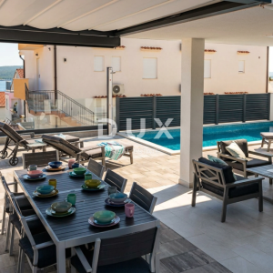 Crikvenica, Hrusta, stan 62 m², privatni bazen, pogled
