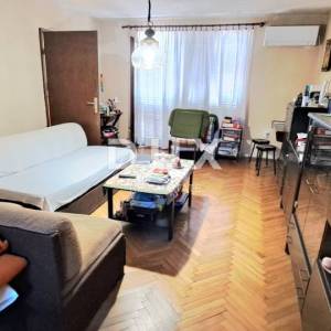Crikvenica, Jadranovo, dvije dvojne kuće po 120 m2, dvorište