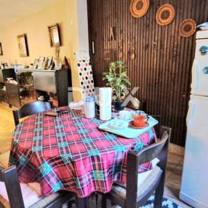 Crikvenica, Jadranovo, dvije dvojne kuće po 120 m2, dvorište