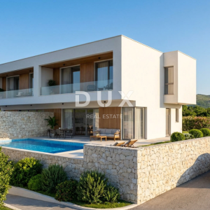 Crikvenica, kuća 109 m2, bazen, pogled na more