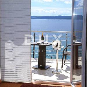 Crikvenica, Selce, hotel, 5369 m2, prvi red do mora