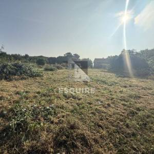 CRNO - Građevinski teren s gotovim projektom obiteljske kuće - 750m2