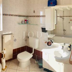 Dramalj - dvoetažni apartman s pogledom na more