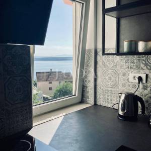 Dramalj - dvoetažni apartman s pogledom na more