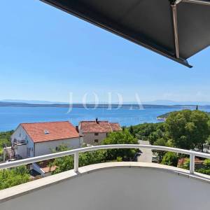 Dramalj - dvoetažni apartman s pogledom na more