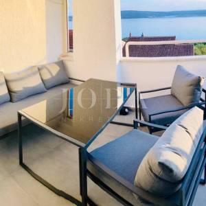 Dramalj - dvoetažni apartman s pogledom na more