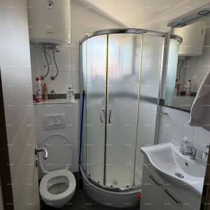 DVA APARTMANA U ŠTINJANU