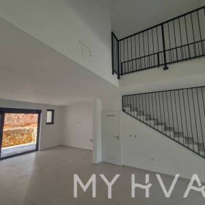 Dvoetažni apartman sa pogledom na more S3