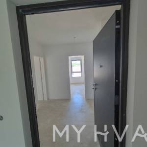 Dvoetažni Penthouse u Vrboskoj S8b