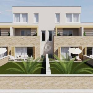 DVOETAŽNI STAN S KROVNOM TERASOM, 200 M OD MORA, PRIVLAKA - ZADAR