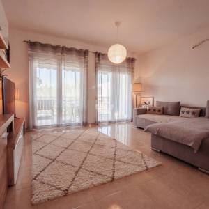 DVOSOBAN APARTMAN S VRTOM I 2 PARKIRNA MJESTA, 150 M OD PLAŽE, PETRČANE (PUNTA RADMAN) – ZADAR