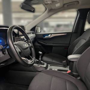 Ford Kuga TITANIUM 1.5 ECOBOOST - 3 godine jamstva