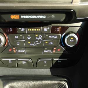 Ford Transit Connect 1.5 TDCi L2 N1 - 5 sjedala *NAVIGACIJA, KAMERA*