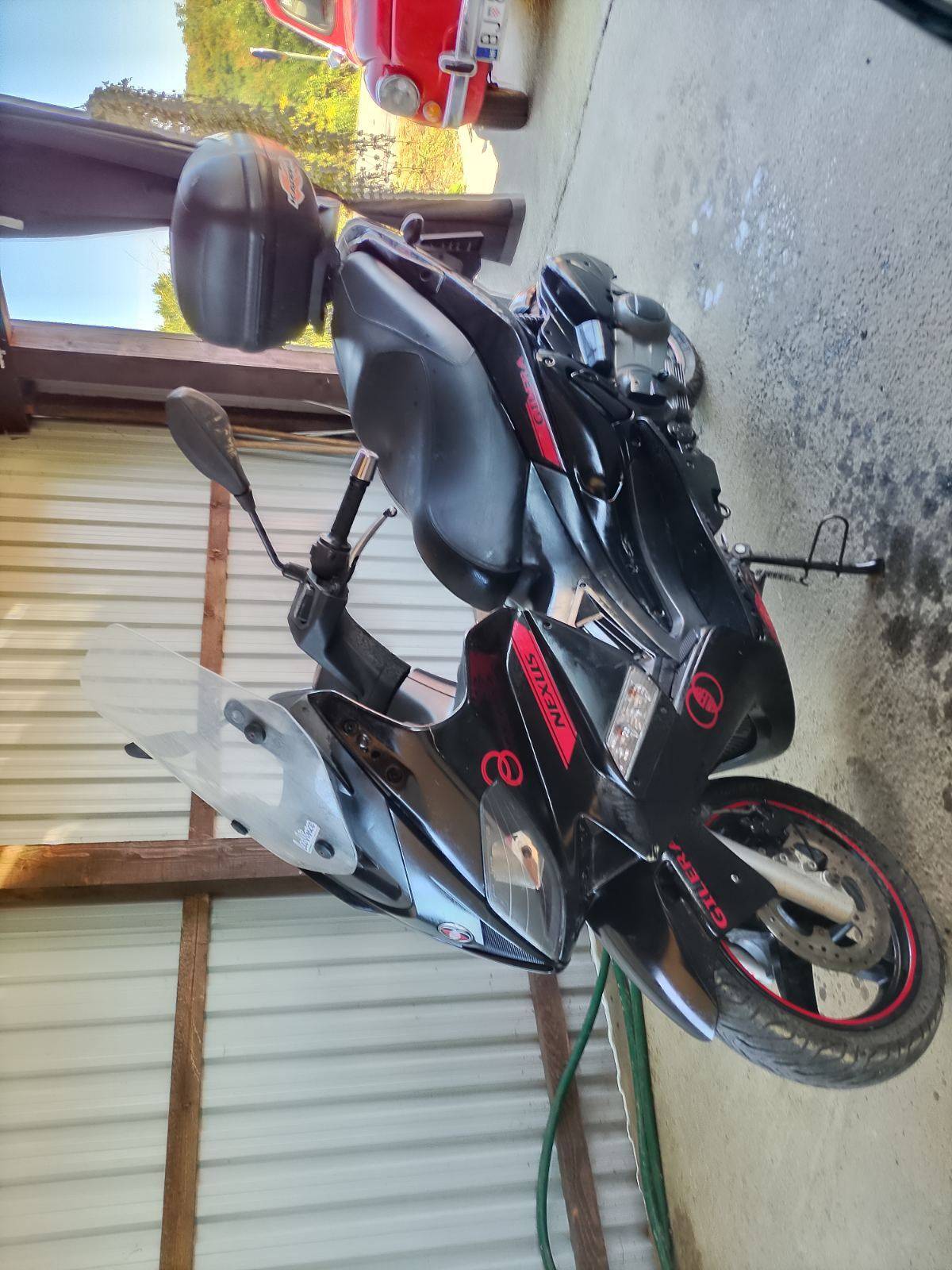 Gilera nexus