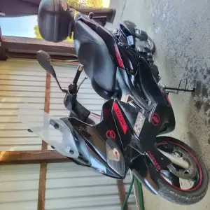 Gilera nexus