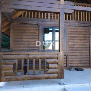 GORSKI KOTAR, LIČ - Drvene kuće, tri sobe, 84m2+25m2 