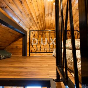 GORSKI KOTAR, LIČ - Drvene kuće, tri sobe, 84m2+25m2 