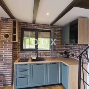GORSKI KOTAR, LIČ - Drvene kuće, tri sobe, 84m2+25m2 