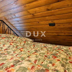 GORSKI KOTAR, LIČ - Drvene kuće, tri sobe, 84m2+25m2 