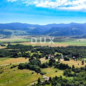 GORSKI KOTAR, LIČ - Drvene kuće, tri sobe, 84m2+25m2 