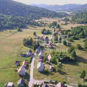 Gorski kotar, Mrkopalj- okolica, zemljište 1.201m2, SAMO U NAŠOJ PONUDI!