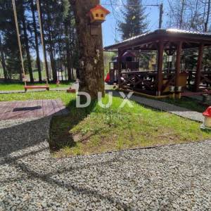 GORSKI KOTAR, VRATA - 3-sobna kuća, 260m2